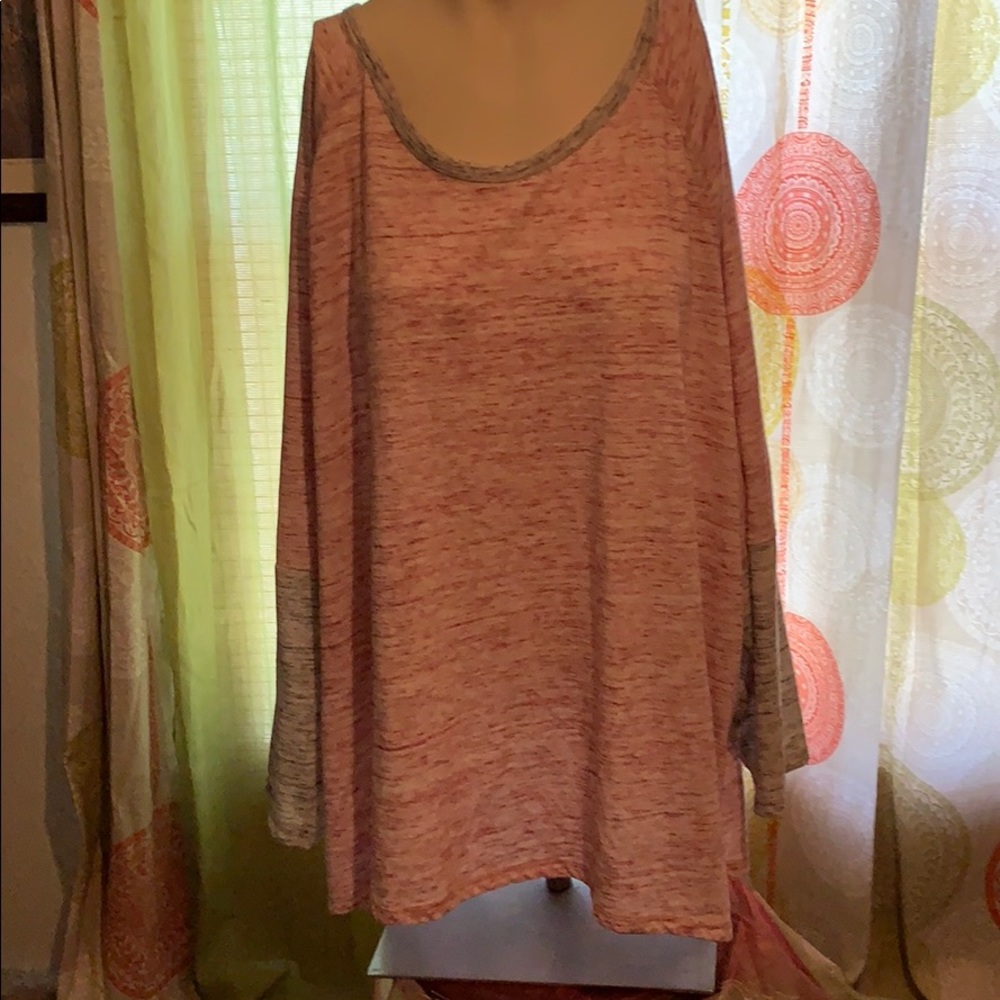 Woman’s top